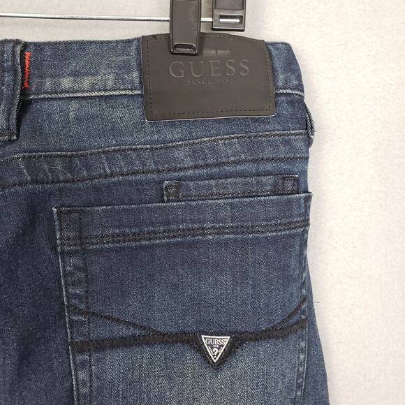 Guess Jeans Mens Size 32x30 Medium Rise Tapered Slim Jeans Halsted Fit Dark Wash - Picture 10 of 12